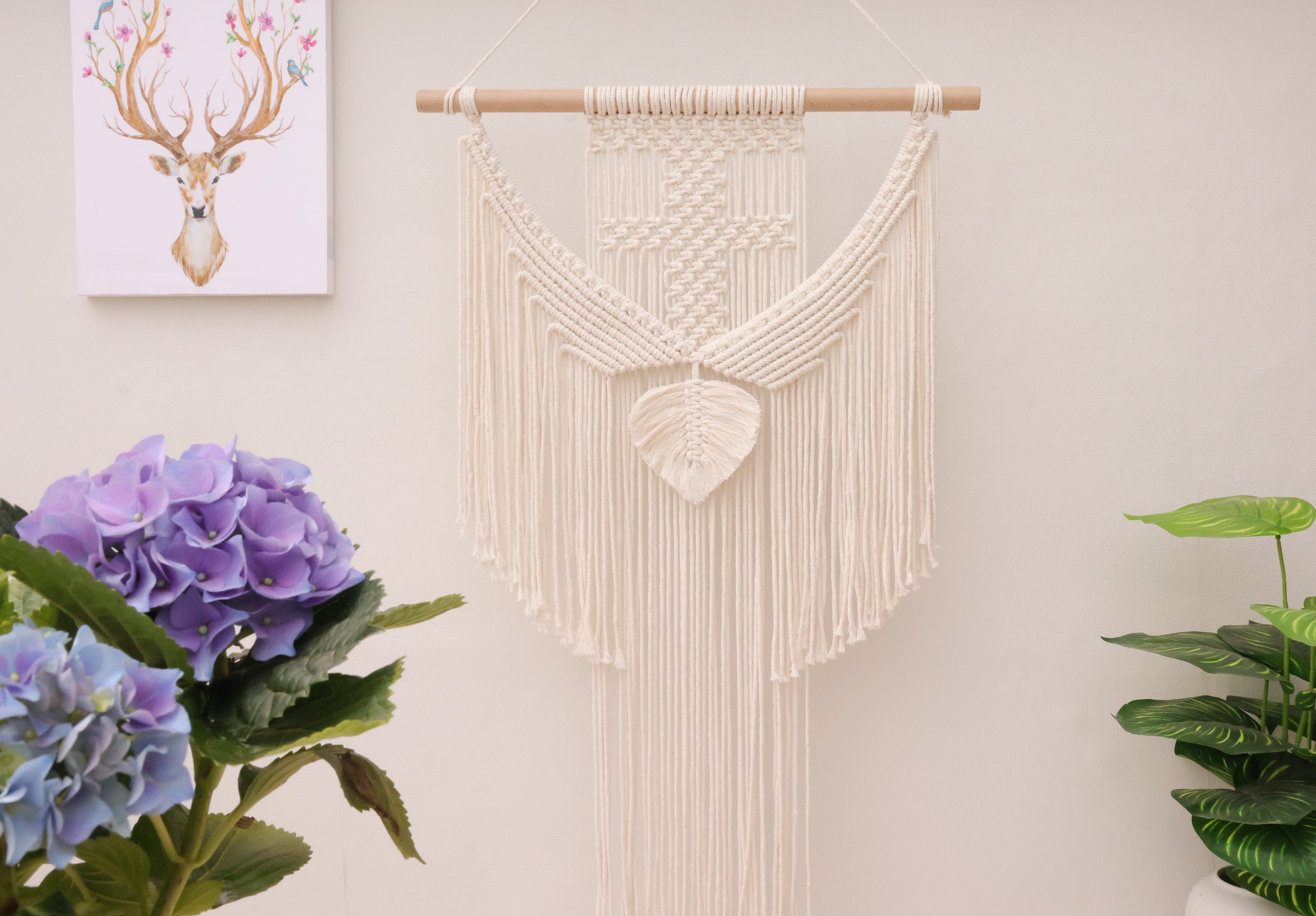 Macrame wall hanging, Bohemian home decor tapestry wall hanging, Macrame wall decoration for Headboard/living room