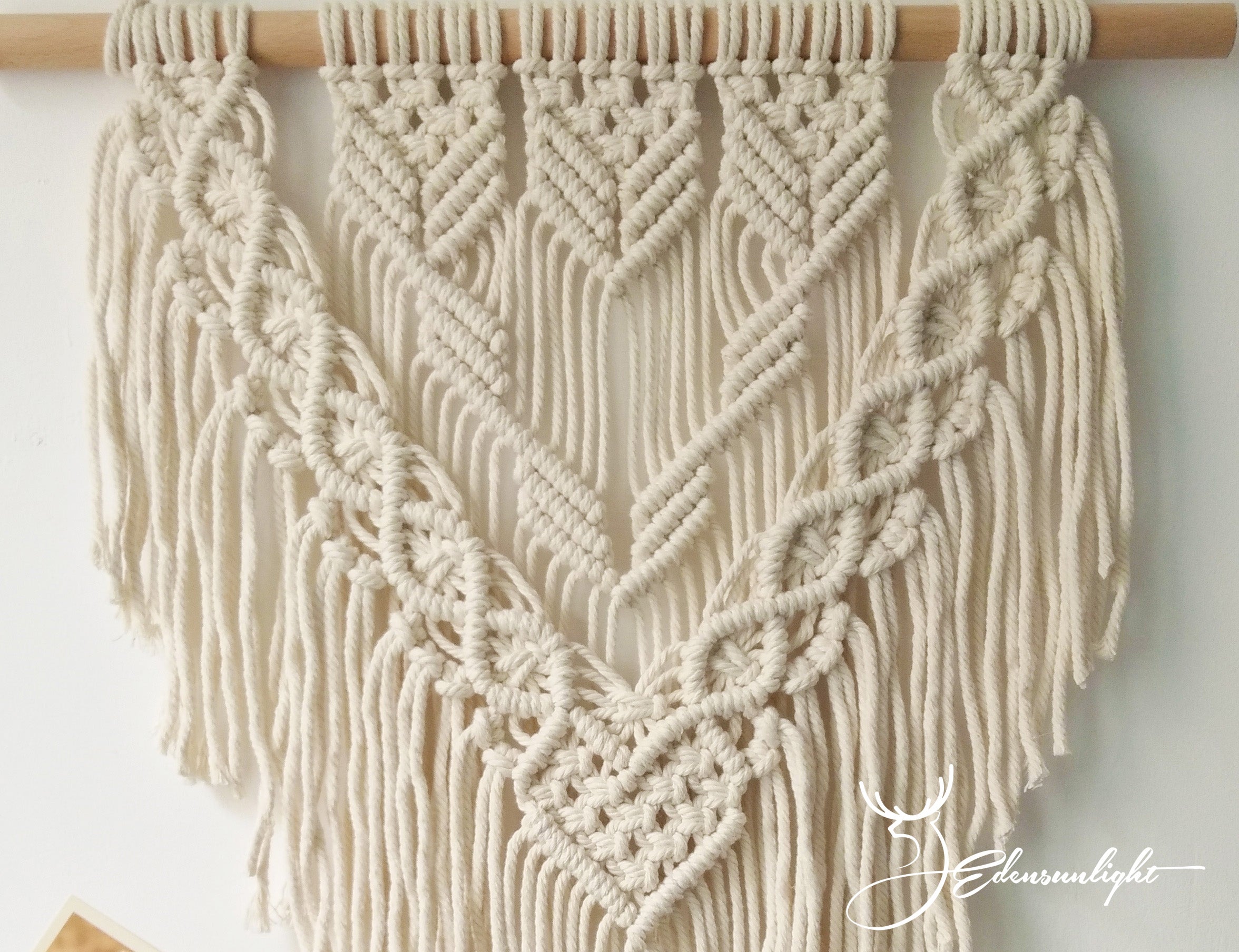 Macrame wall hanging, Macrame Tapestry, Indoor Hanging, Wall Decor, Wall Pediment, Living Room, Kitchen, Bedroom or Apartment