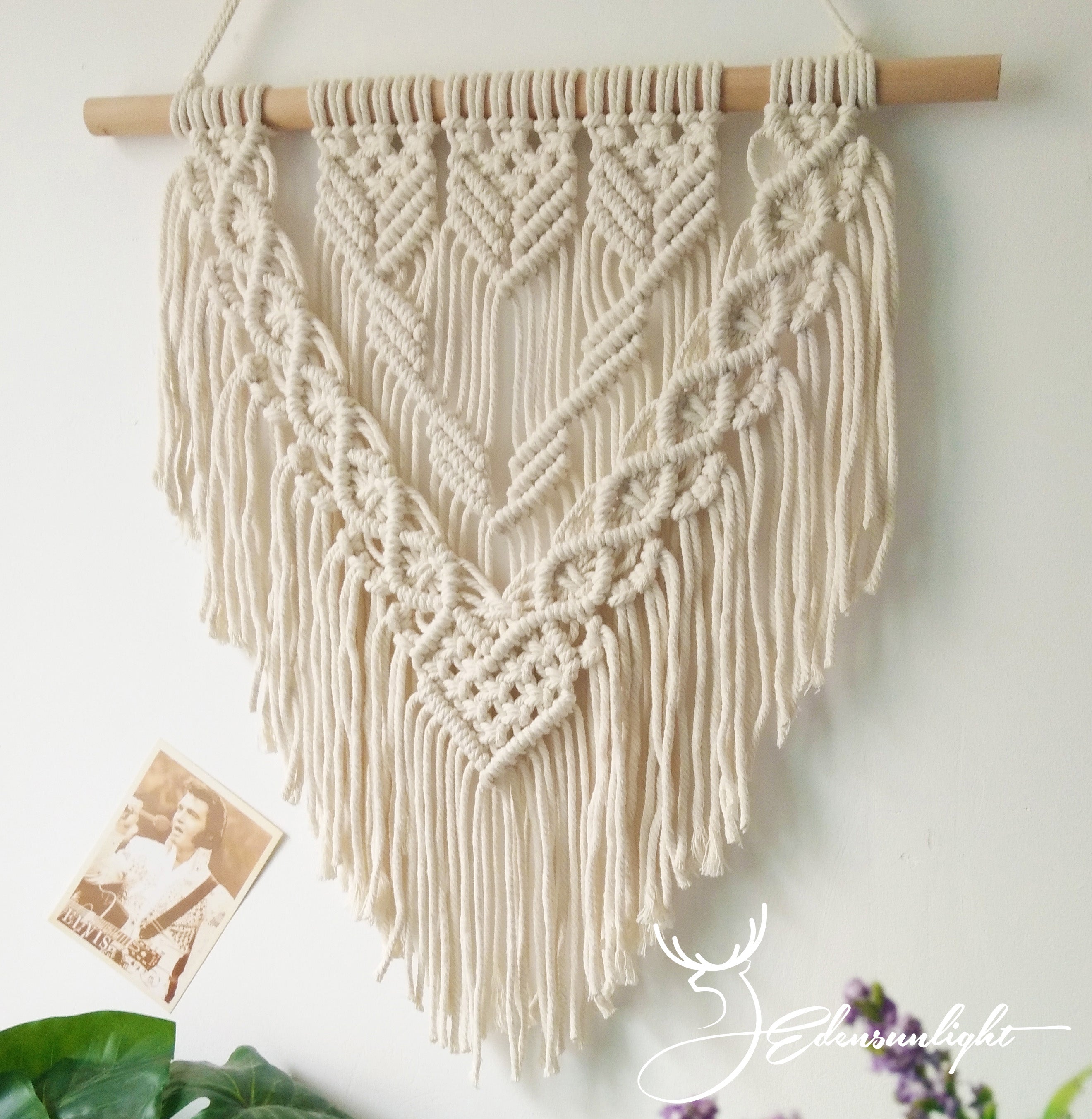 Macrame wall hanging, Macrame Tapestry, Indoor Hanging, Wall Decor, Wall Pediment, Living Room, Kitchen, Bedroom or Apartment