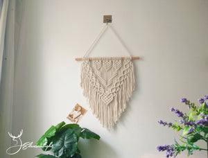 Macrame wall hanging, Macrame Tapestry, Indoor Hanging, Wall Decor, Wall Pediment, Living Room, Kitchen, Bedroom or Apartment