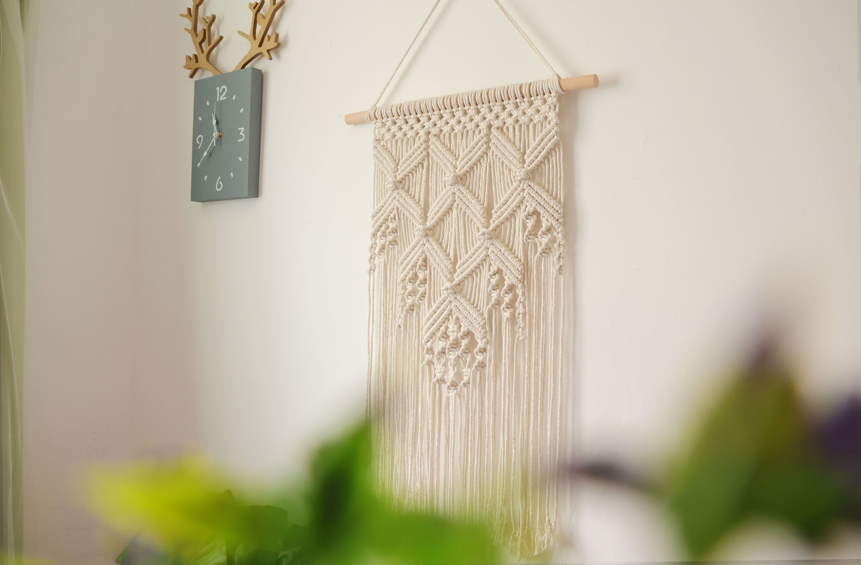 Macrame Wall Art hanging, Bohemia Macrame Tapestry wall decor, Personalized Hand woven Boho wall hanging